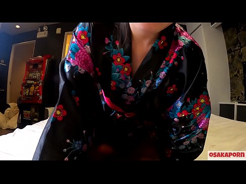 ❤️ Neska cosplay gazteak sexua orgasma arte maite du zaldizko emakume baten zorrotada batekin eta putzarekin. Japoniako jantzi tradizionalarekin, puxi iletsua eta titi ederrak dituen neska asiarra, afizionatuen bideoan, jostailu putzekin masturbazioa erakusten duena. Sakura 3 OSAKAPORN. ️ Porno gurean eu.zoomporno.ru